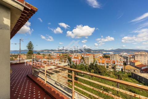Chalet independiente con vistas a la ría en Bouzas | Zona en Transformación
